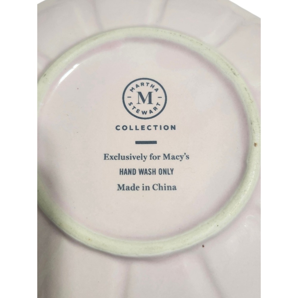 Martha Stewart Collection Macys Pink Daisy Embossed Flower Appetizer Plates Set4 - Picture 5 of 5
